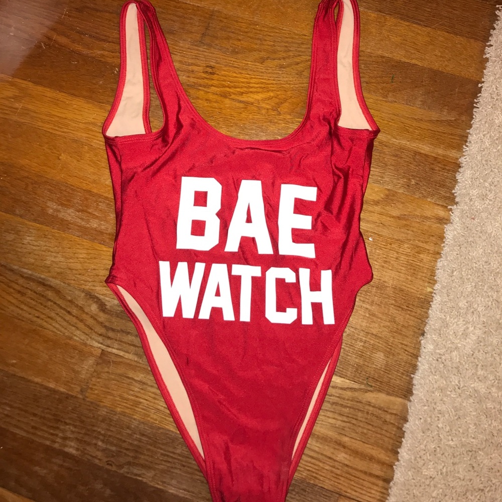 Bae watch one piece